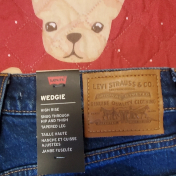 Levis wedgie jeans - Picture 2 of 5